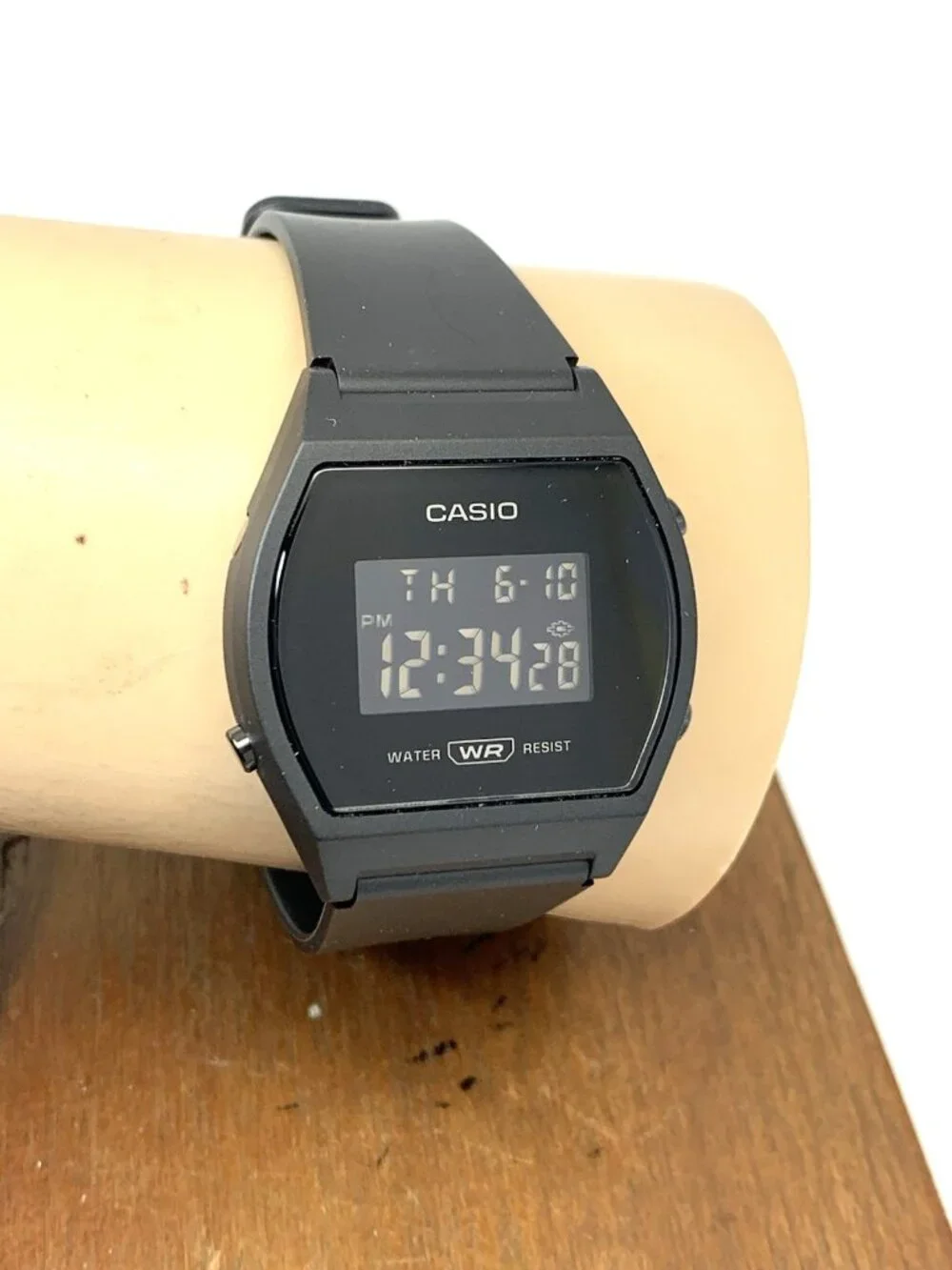 Casio Women's Watch LW204 Quartz Digital Sport Black Resin Strap 3294 35mm